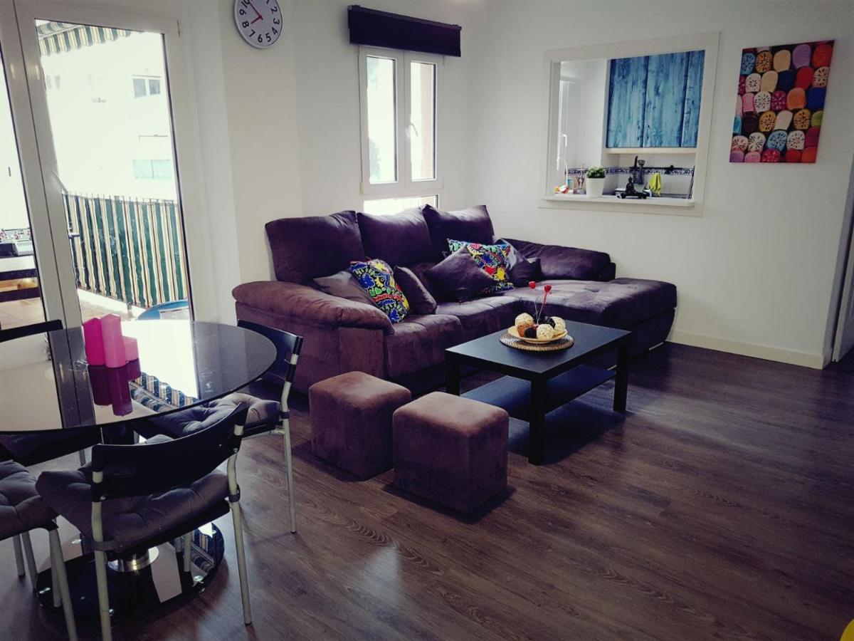 2 Bedroom Apartment Benalmadena Bagian luar foto