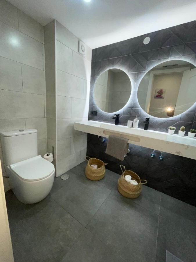 2 Bedroom Apartment Benalmadena Bagian luar foto